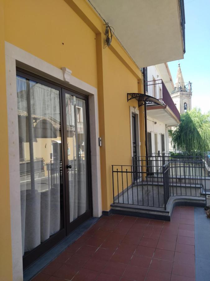 Gelsonero Apartments Ragalna Buitenkant foto